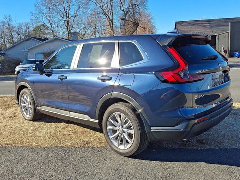 Used 2025 Honda CR-V EX-L image 6