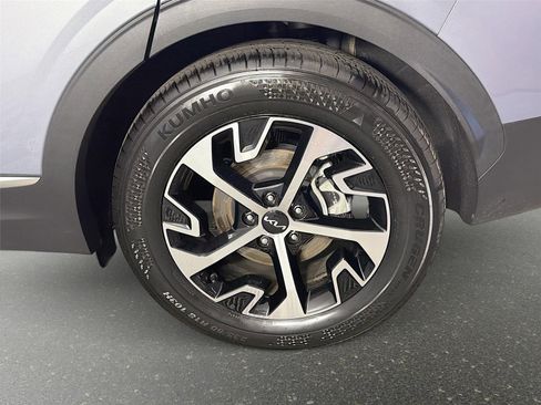 Certified 2023 Kia Sportage EX FWD image 29