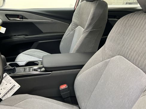 New 2026 Toyota Camry LE image 18