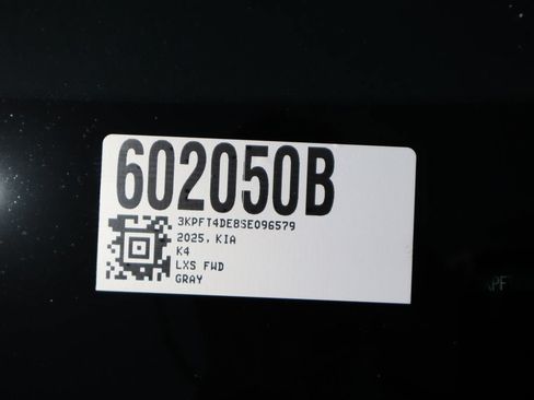 Used 2025 Kia K4 FWD image 37