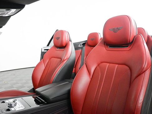 Used 2021 Bentley Continental GT V8 image 5