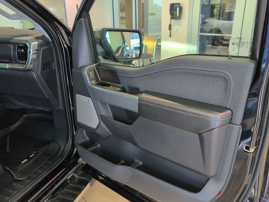 Used 2021 Ford F150 Lariat AWD/4WD image 45