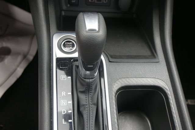 Used 2025 Nissan Sentra SV FWD image 36
