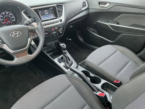 Used 2021 Hyundai Accent SE image 28