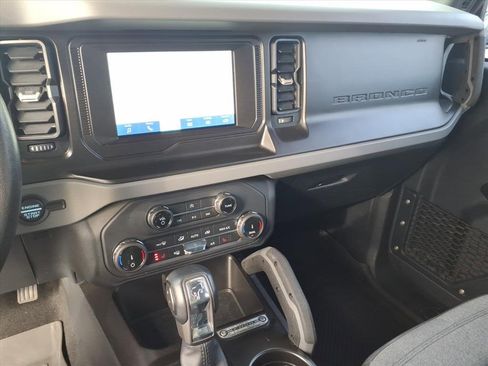 Used 2022 Ford Bronco Big Bend image 26