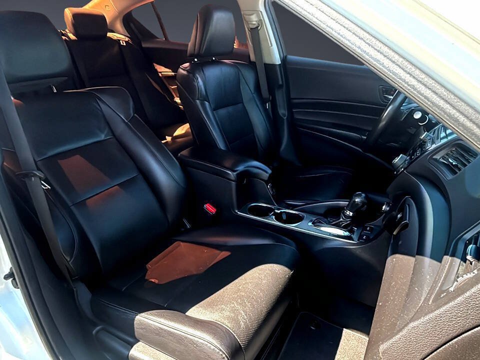 Used 2015 Acura ILX FWD image 10