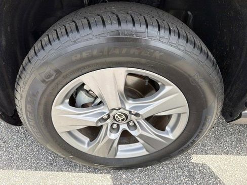 Certified 2024 Toyota RAV4 XLE FWD image 31