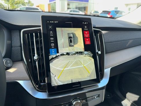 Used 2026 Volvo XC90 B6 Plus w/ Protection Package Premier image 24