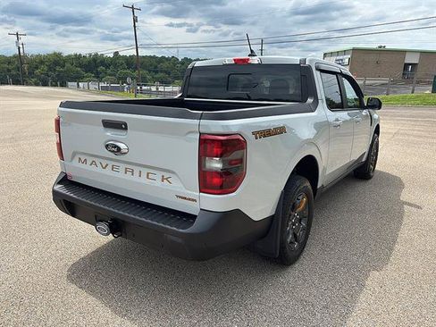 Certified 2023 Ford Maverick Tremor w/ Tremor Off-Road Package AWD/4WD image 4