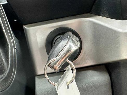 Used 2023 Ford F350 XLT image 35