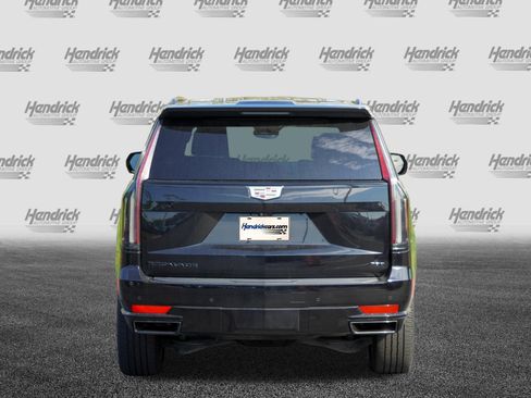 Used 2021 Cadillac Escalade Sport w/ Driver Assist Tech Package AWD/4WD image 7