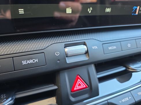 Certified 2025 Kia K4 GT-Line w/ GT-Line Sunroof Package image 15