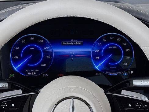 New 2026 Mercedes-Benz EQS 400 4MATIC SUV image 18