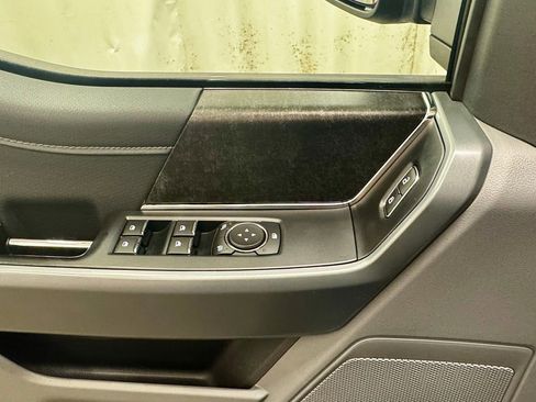 Used 2022 Ford F150 XLT w/ Equipment Group 302A High image 41