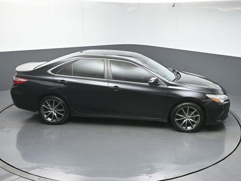 Used 2015 Toyota Camry XSE FWD image 53