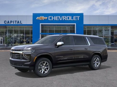 New 2026 Chevrolet Suburban Premier AWD/4WD image 2