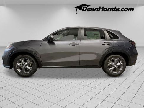 New 2026 Honda HR-V LX image 2