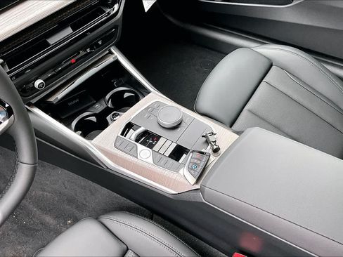 New 2026 BMW 430i xDrive Coupe w/ Premium Package AWD/4WD image 9