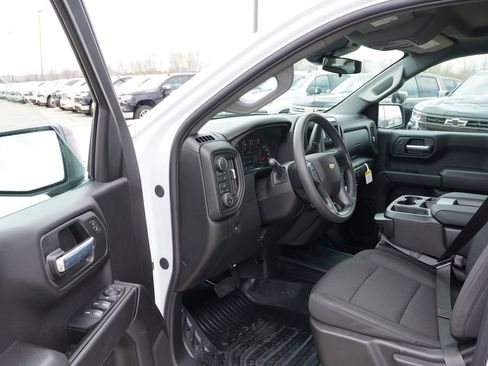 New 2026 Chevrolet Silverado 1500 W/T w/ WT Value Package AWD/4WD image 10