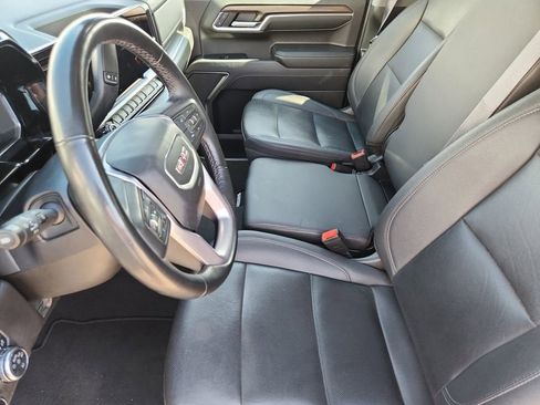 Used 2024 GMC Sierra 1500 SLT image 9