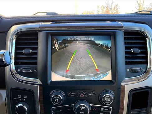 Used 2016 RAM 2500 Laramie w/ Convenience Group image 13