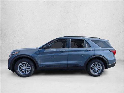 New 2026 Ford Explorer Active RWD image 5
