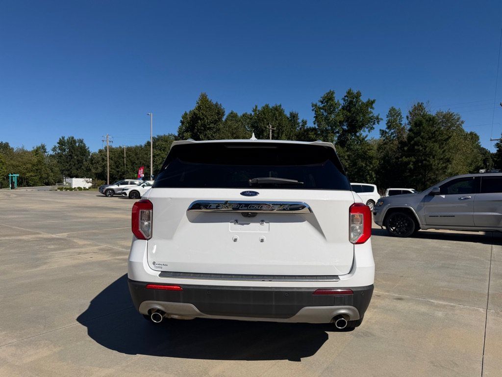 Used 2020 Ford Explorer Limited RWD image 5