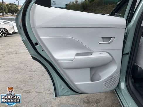 Used 2024 Hyundai Kona SEL FWD image 31