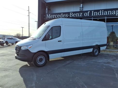 New 2026 Mercedes-Benz Sprinter 2500 image 2
