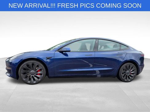 Used 2023 Tesla Model 3 Performance AWD/4WD image 3