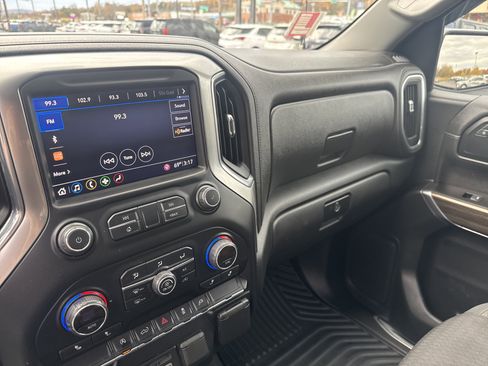 Used 2019 Chevrolet Silverado 1500 LT w/ All-Star Edition image 22