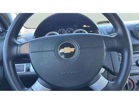 Used 2009 Chevrolet Aveo5 LT image 14