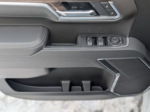 New 2026 Chevrolet Silverado 1500 LT image 23