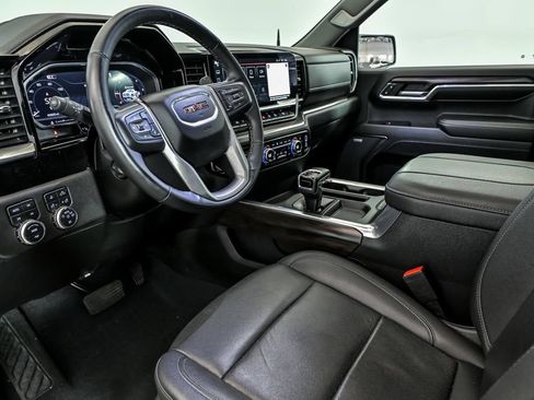 Used 2024 GMC Sierra 1500 SLT w/ SLT Premium Plus Package AWD/4WD image 13