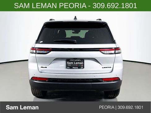 New 2025 Jeep Grand Cherokee Limited w/ Black Appearance Package AWD/4WD image 6