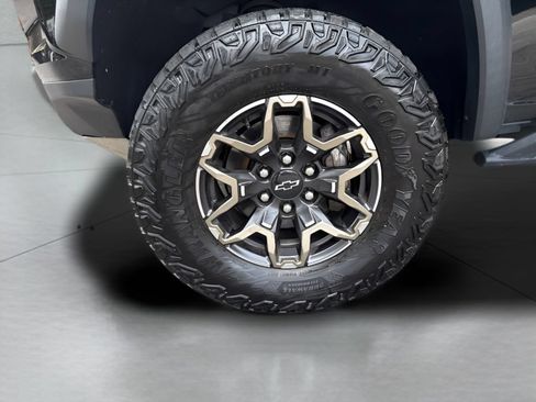 Used 2023 Chevrolet Colorado ZR2 AWD/4WD image 4