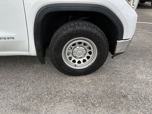 Used 2022 GMC Sierra 1500 Pro w/ Sierra Value Package image 24