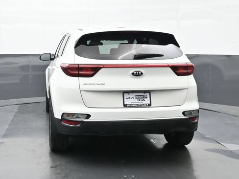 Used 2020 Kia Sportage LX FWD image 3