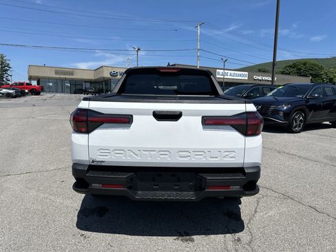 Used 2024 Hyundai Santa Cruz SEL w/ Activity Package image 4