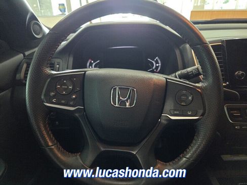 Used 2022 Honda Passport TrailSport image 10