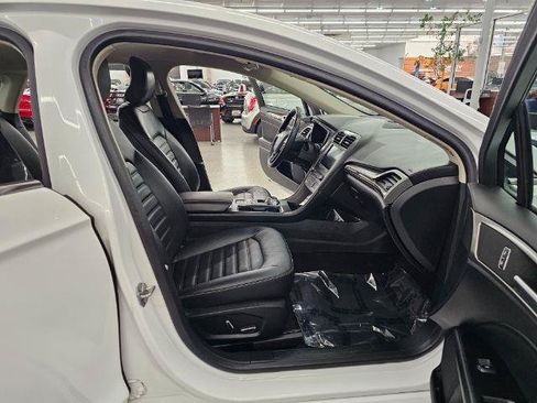 Used 2018 Ford Fusion SE w/ Equipment Group 602A FWD image 36