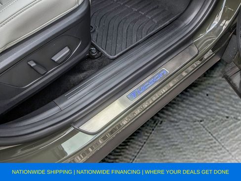 Used 2025 Hyundai Tucson Limited image 16