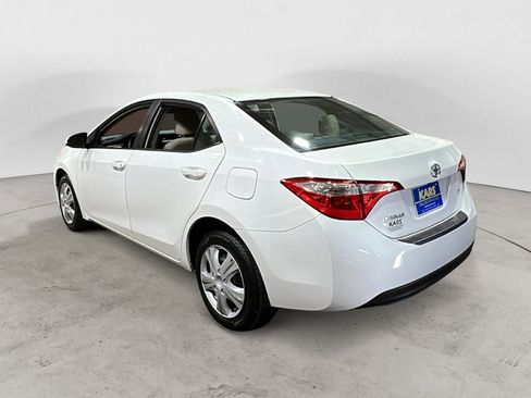 Used 2016 Toyota Corolla L image 4