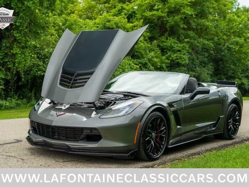 Used 2015 Chevrolet Corvette Z06 w/ 2LZ Preferred Equipment Group RWD image 5