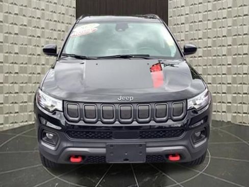 Certified 2022 Jeep Compass Trailhawk w/ Sun and Sound Group AWD/4WD image 10