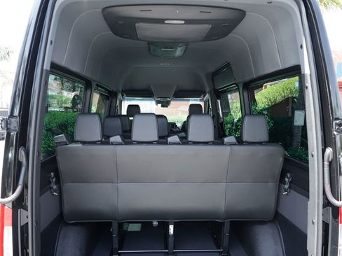 Used 2019 Mercedes-Benz Sprinter 2500 w/ Acoustic Package image 8