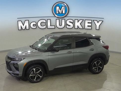 Certified 2023 Chevrolet TrailBlazer RS w/ Technology Package FWD image 1
