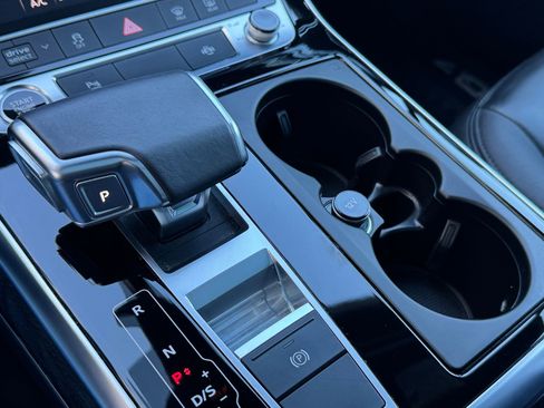 Used 2023 Audi Q7 2.0T Premium w/ Convenience Package image 28