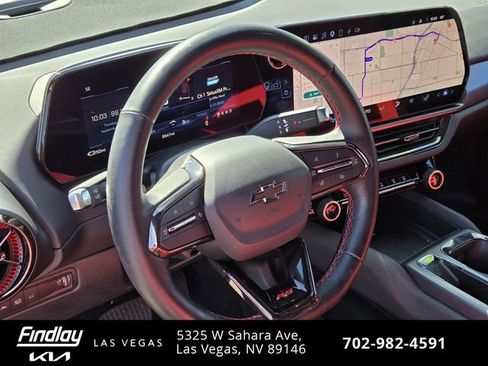 Used 2025 Chevrolet Equinox EV RS AWD/4WD image 25