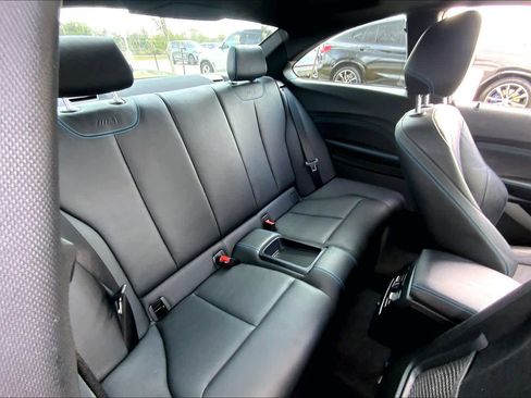 Used 2018 BMW M2 image 17